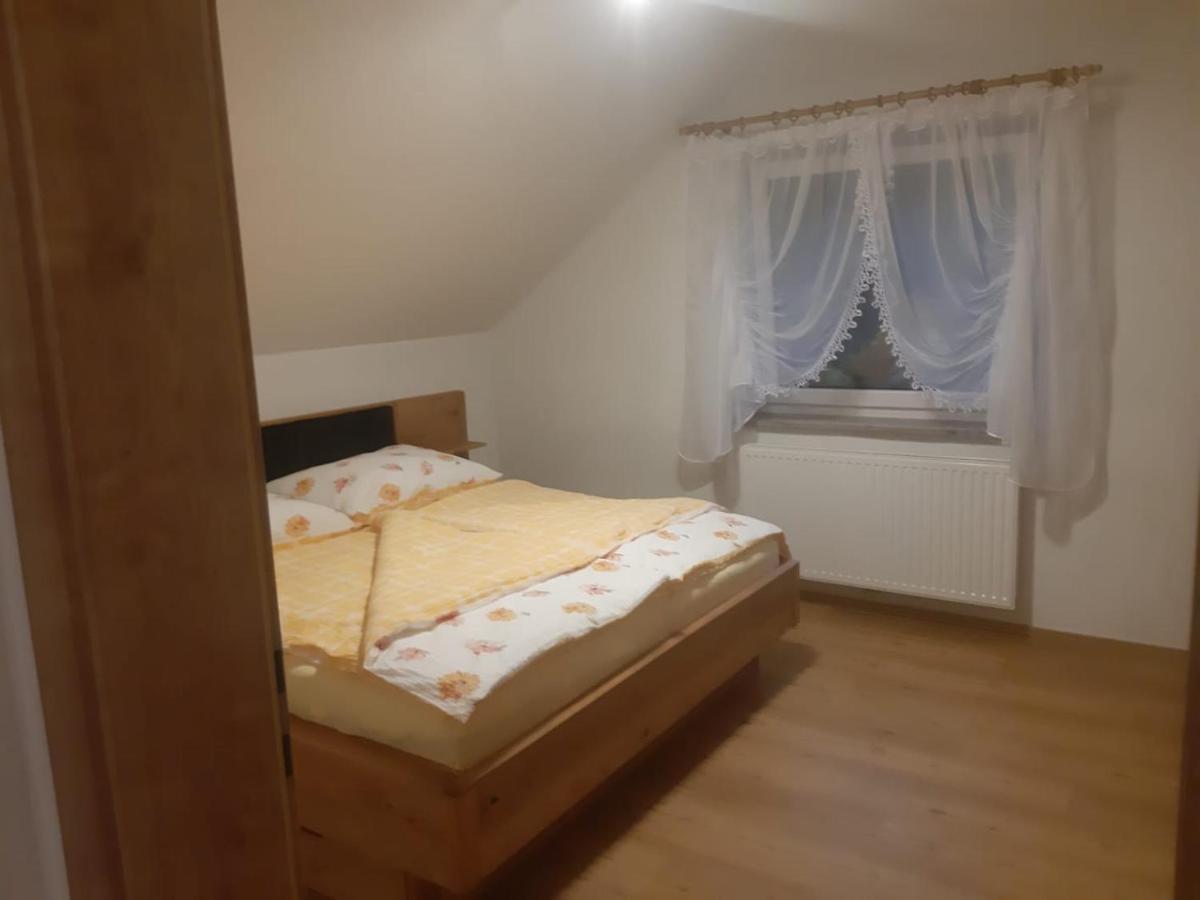 Ferienwohnung Anika Kleinlobming Exterior foto